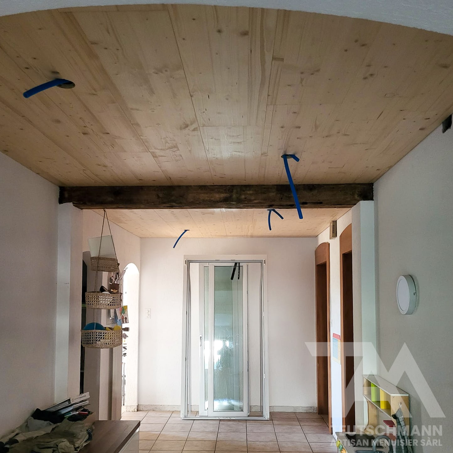 Plafond en bois à Delémont